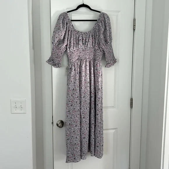 ⭕️ FINAL SALE NWT Hyacinth House Floral Ruched Dress - Picture 4 of 5
